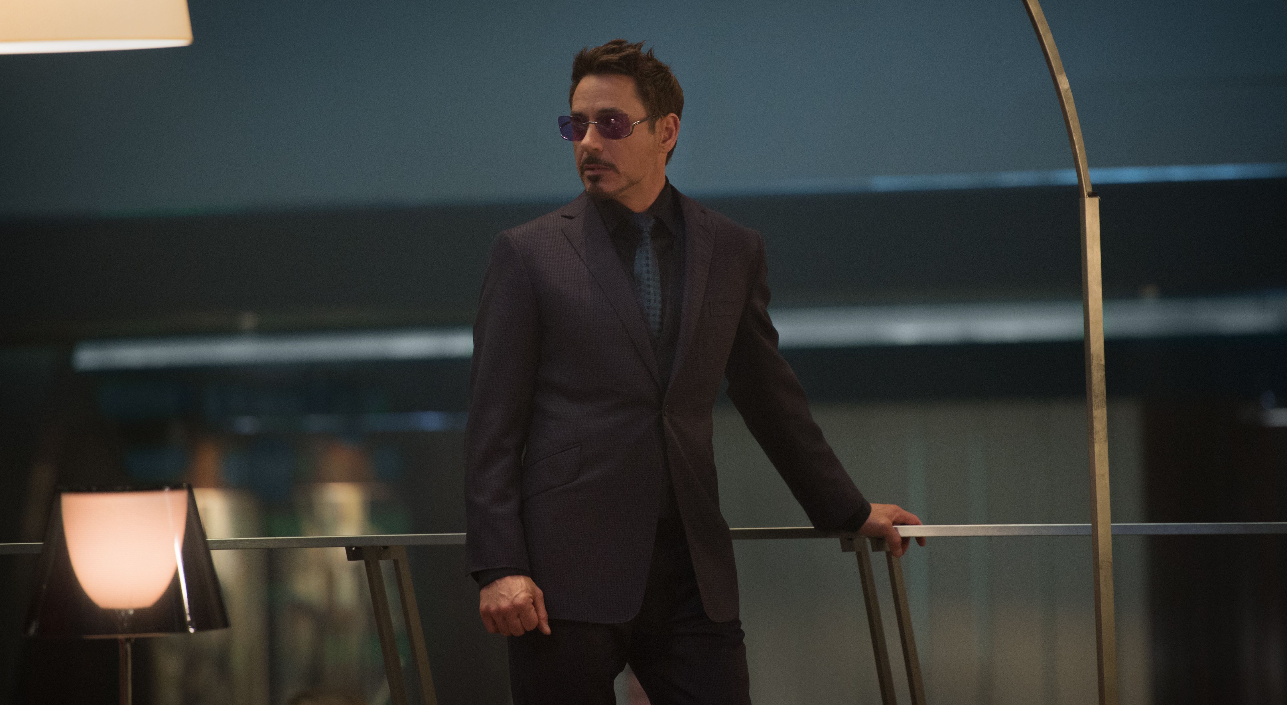 Robert Downey Jr Suit and Tie